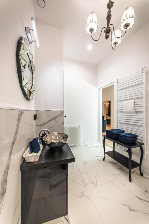 Moonlight Apartament Zielona Gora  Bagian luar foto
